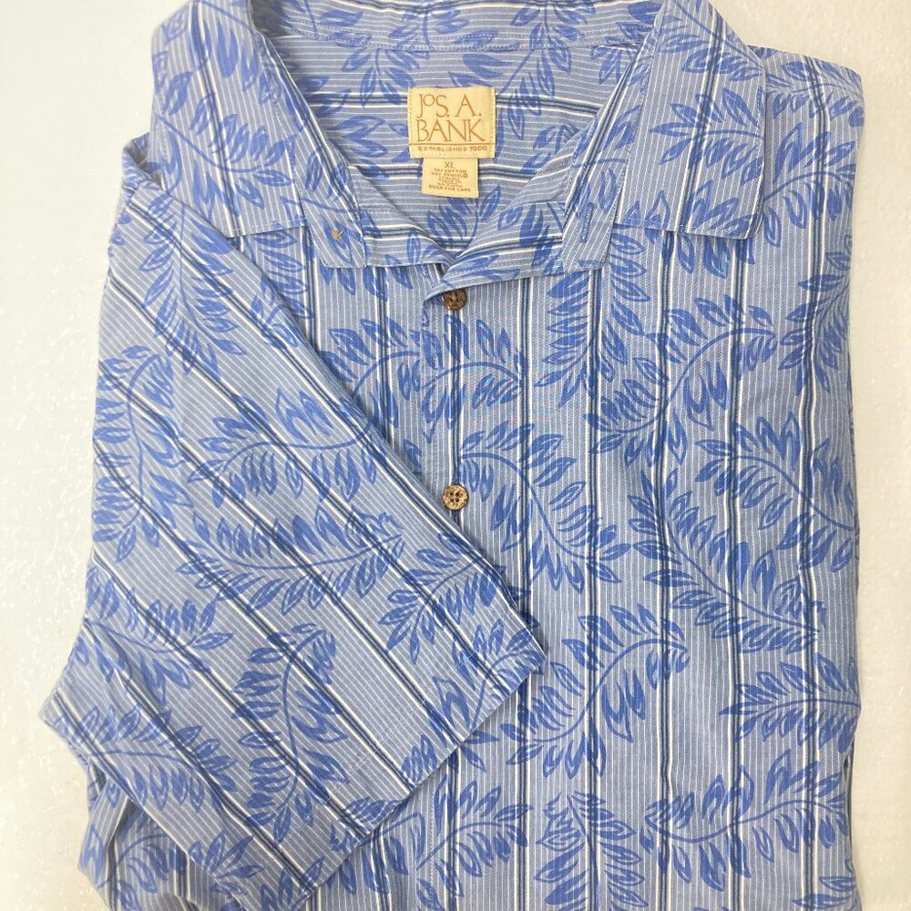 Jos. A. Bank Shirt XL Blue Tropical Leaf Stripe Seersucker Short Sleeve Casual